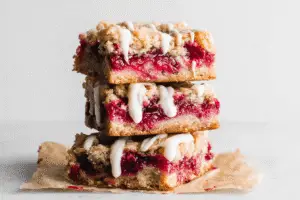 Cranberry Crumble Bars